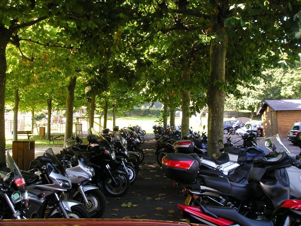 Auberge De La Vallee D'Ossau Izest エクステリア 写真