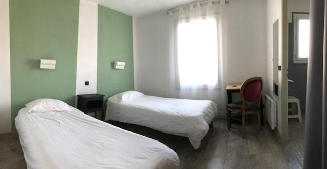 Auberge De La Vallee D'Ossau Izest エクステリア 写真