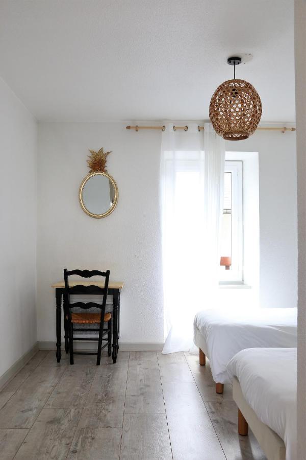 Auberge De La Vallee D'Ossau Izest エクステリア 写真
