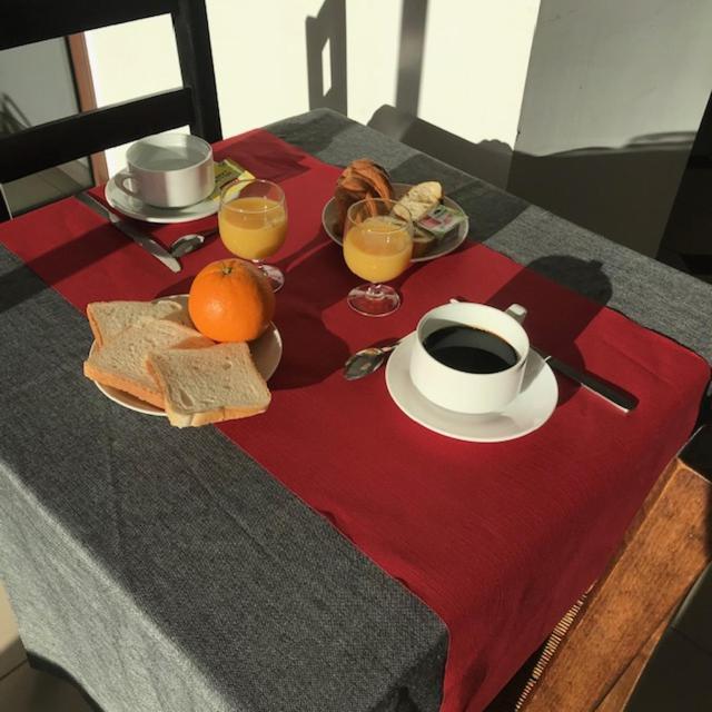 Auberge De La Vallee D'Ossau Izest エクステリア 写真